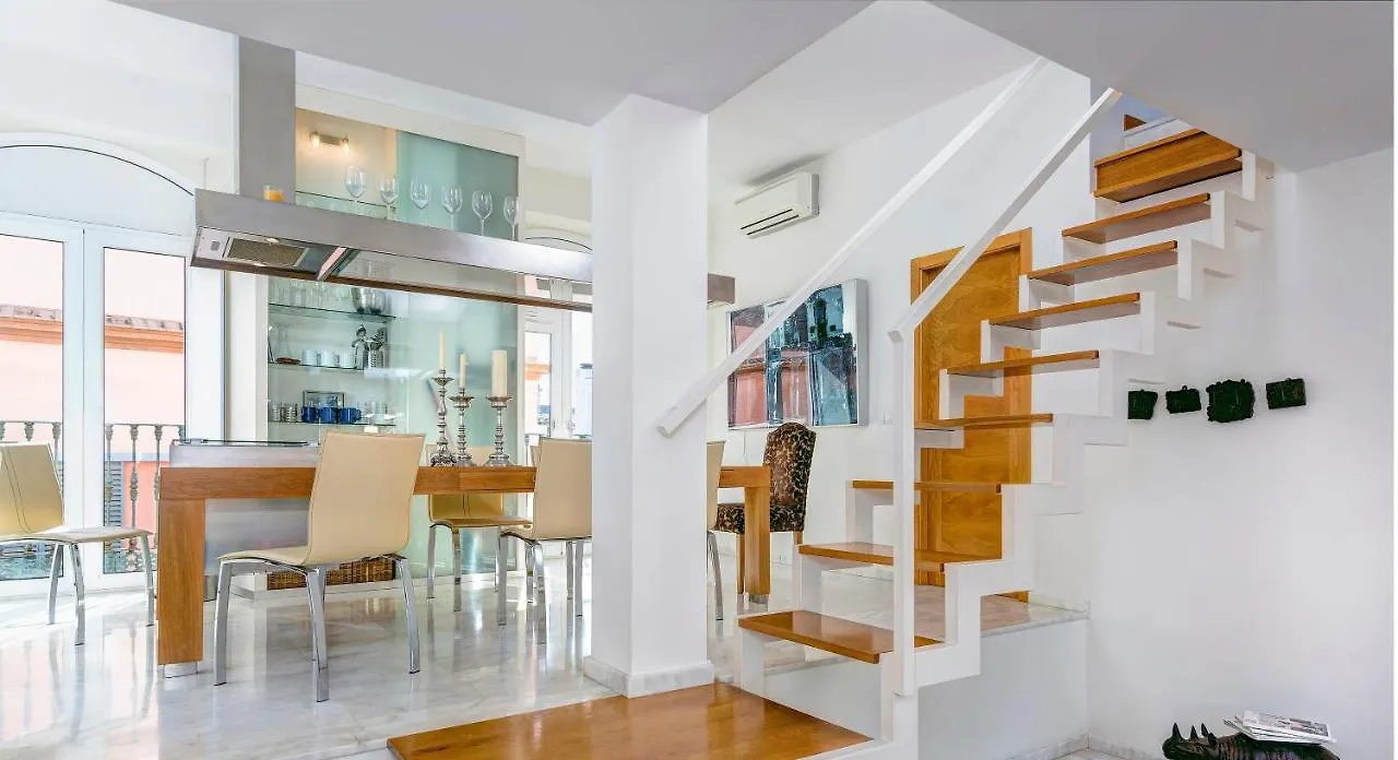 Genteel Home Real De La Carreteria Севилья