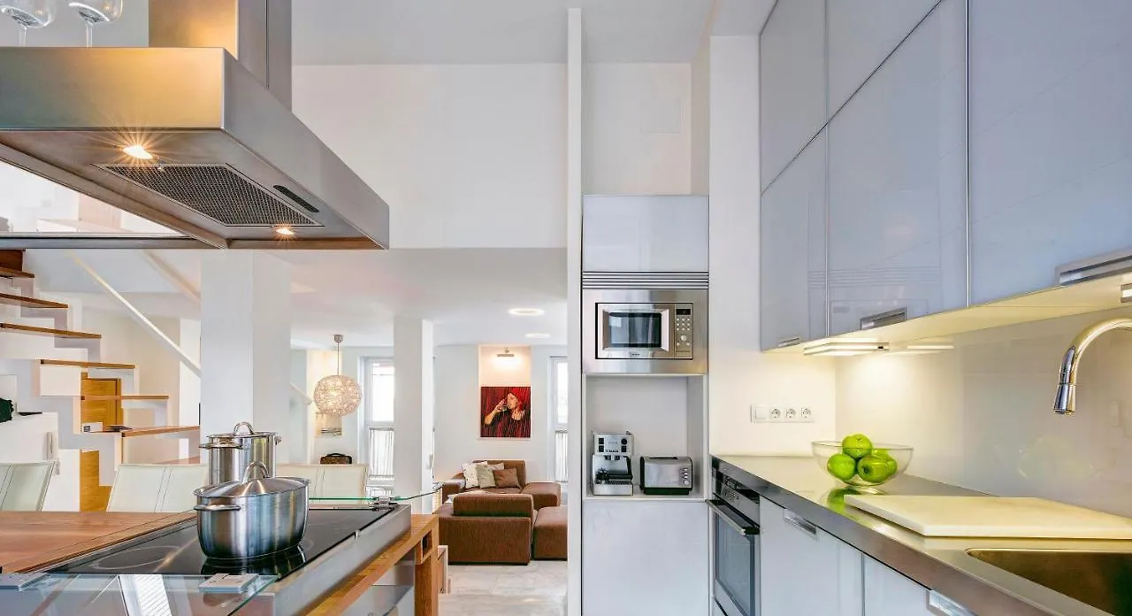 Genteel Home Real De La Carreteria Севилья Испания